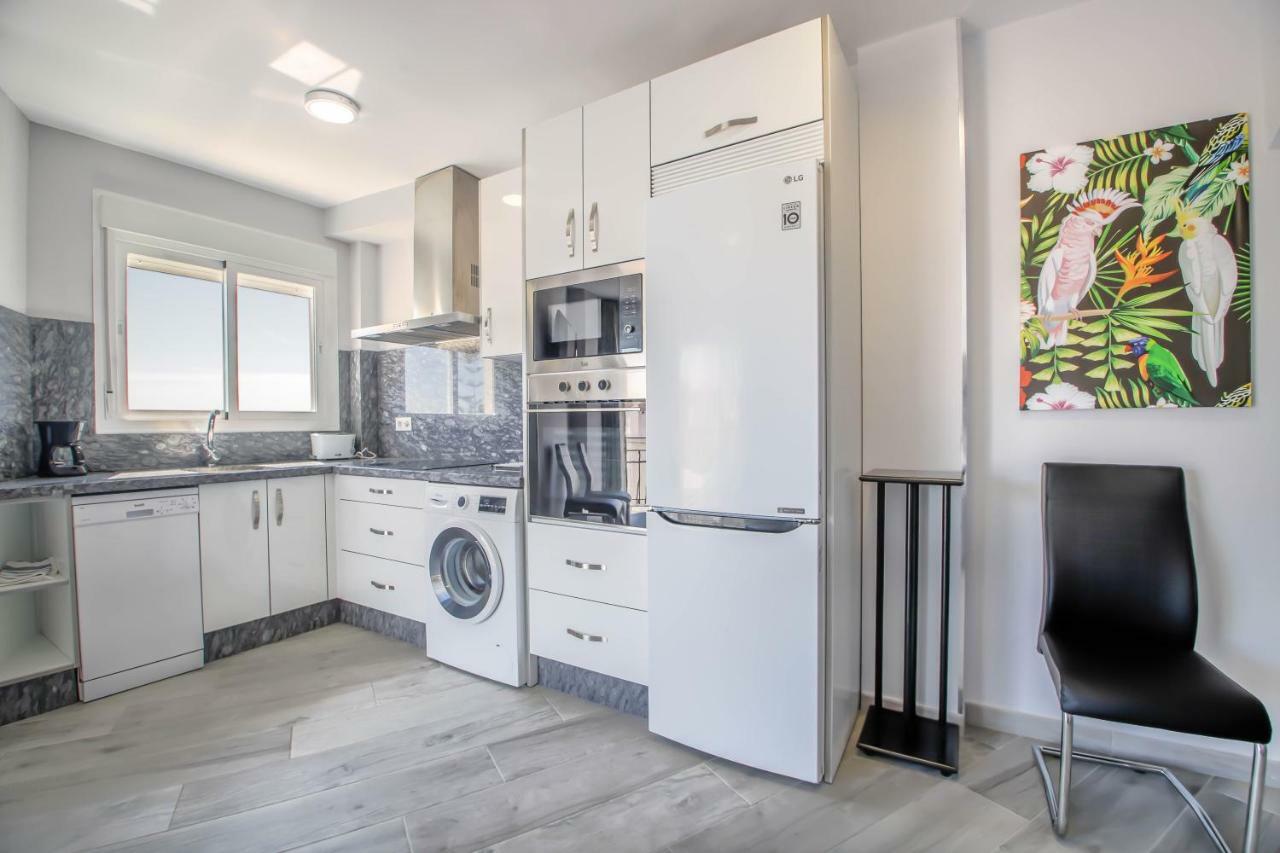 Precioso Apartamento Al Lado De La Playa Benalmádena Exterior foto